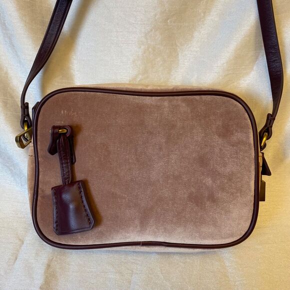New J.Crew Pink Velvet Crossbody Bag Signet Camera Small Purse - Picture 1 of 10